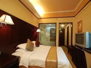 维也纳酒店深圳机场店 3*, 深圳 中国