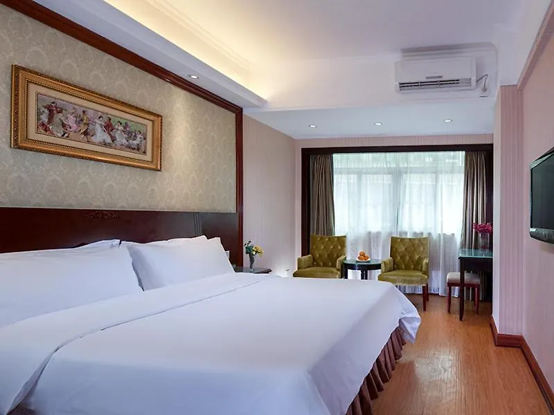 Vienna Hotel Airport Branch Shenzhen China